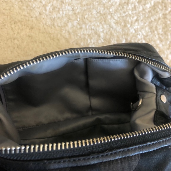 Coach Handbag - Picture 3 of 7